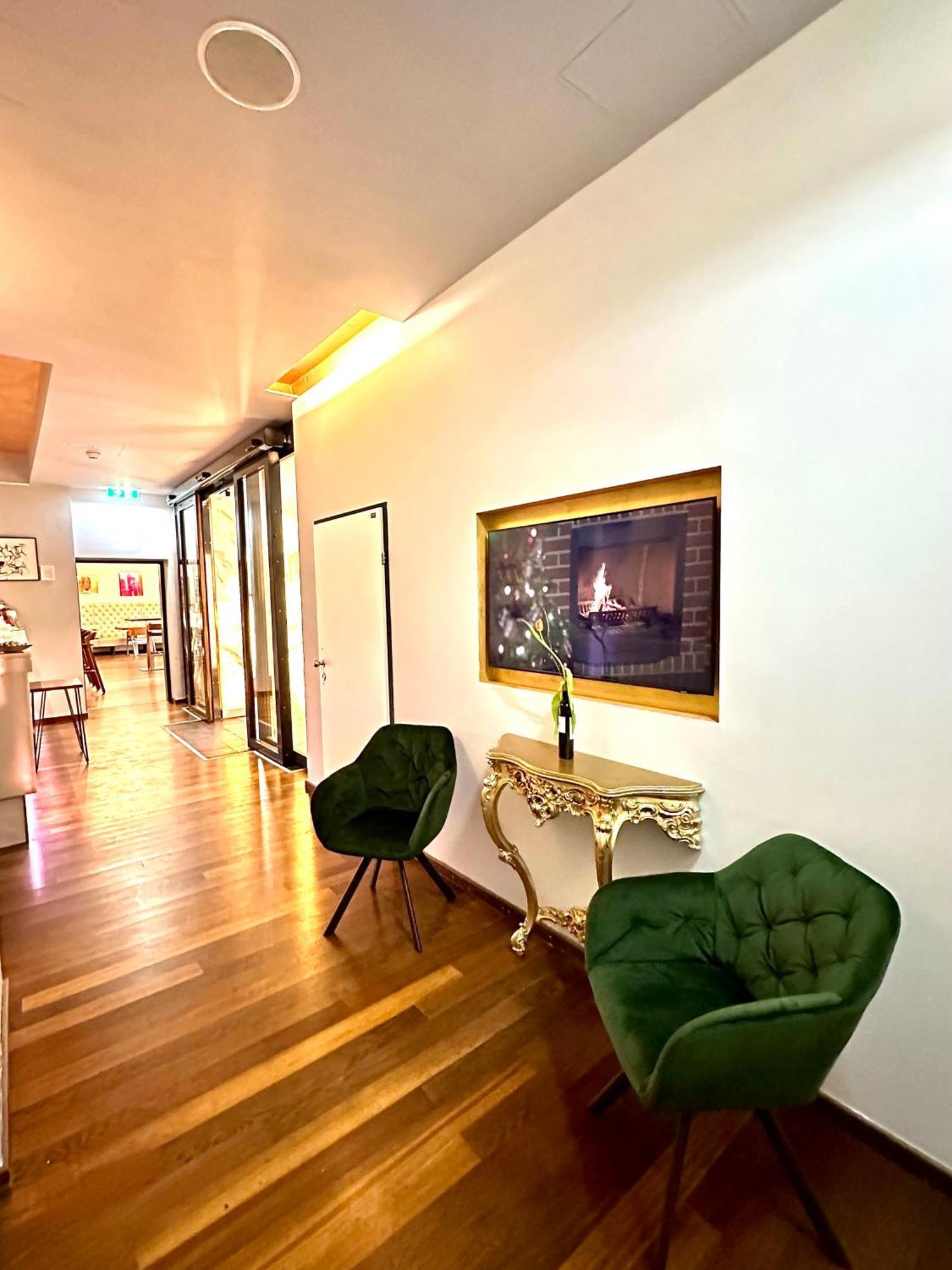 Hotel Rathaus - Wein&design 4*